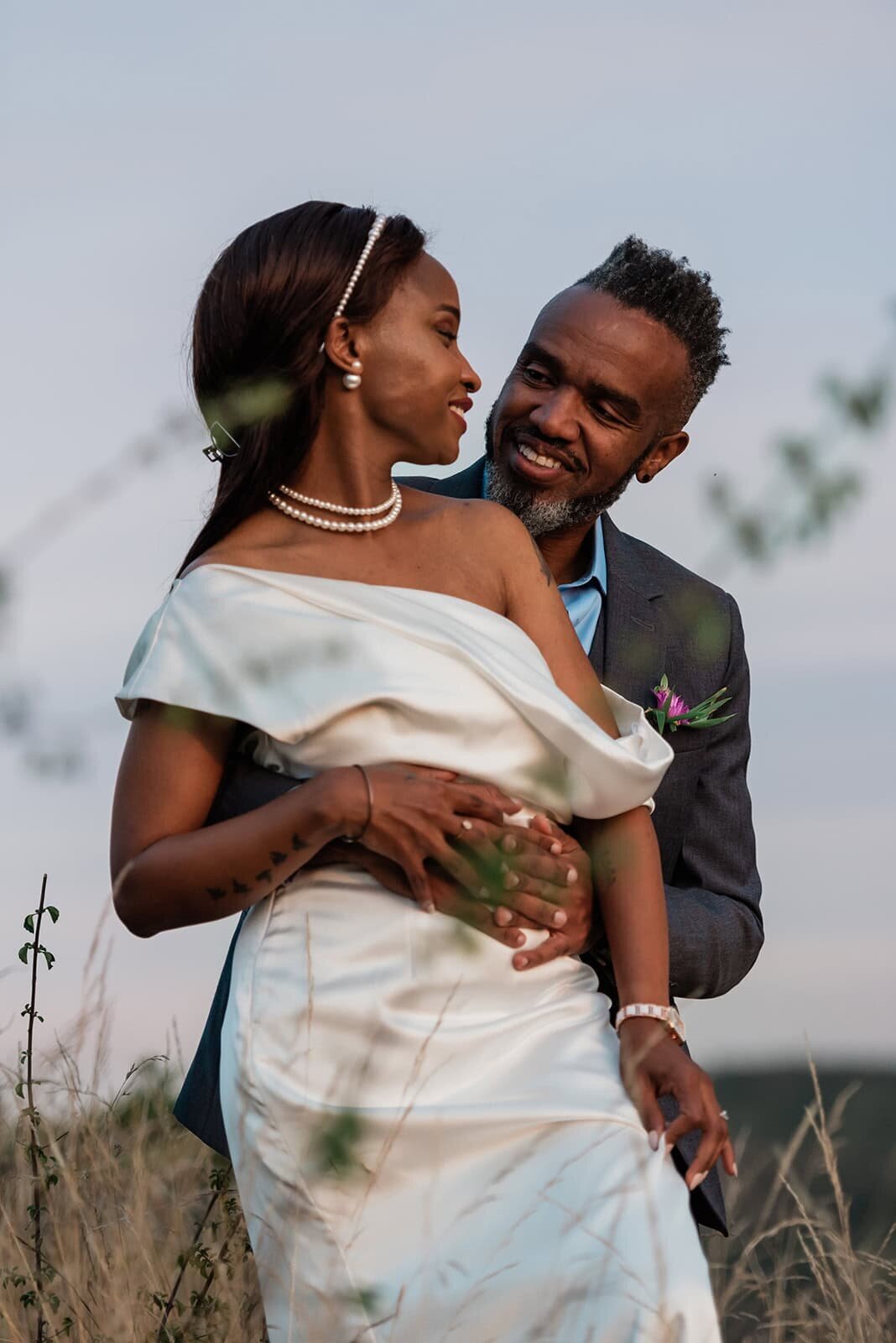 Destination-elopement-photographer-for-a-luxury-safari-park-wedding-Soul-and-Sky-Weddings-5_1