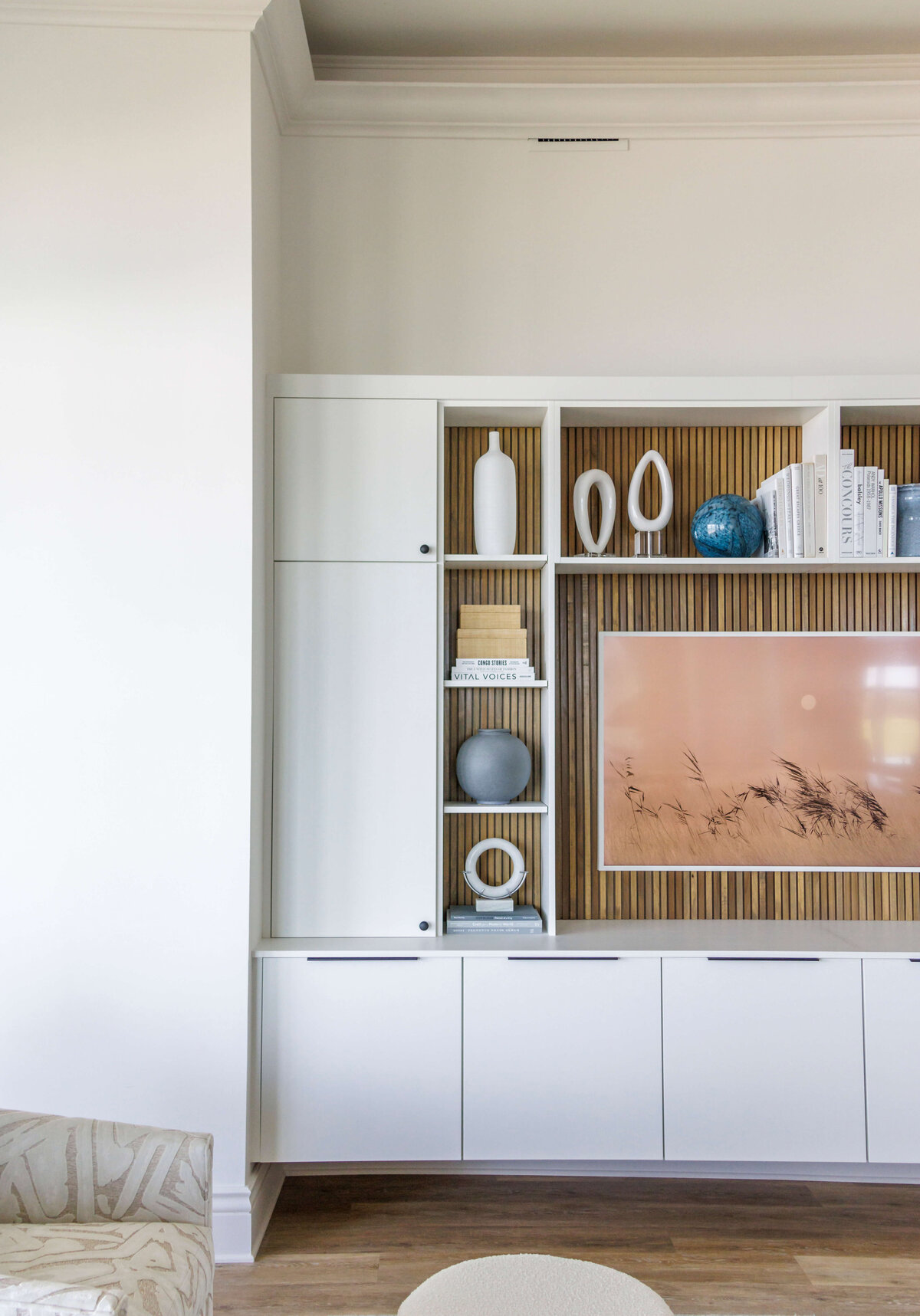 CarltonDunes BuiltInShelves Lola Interiors.