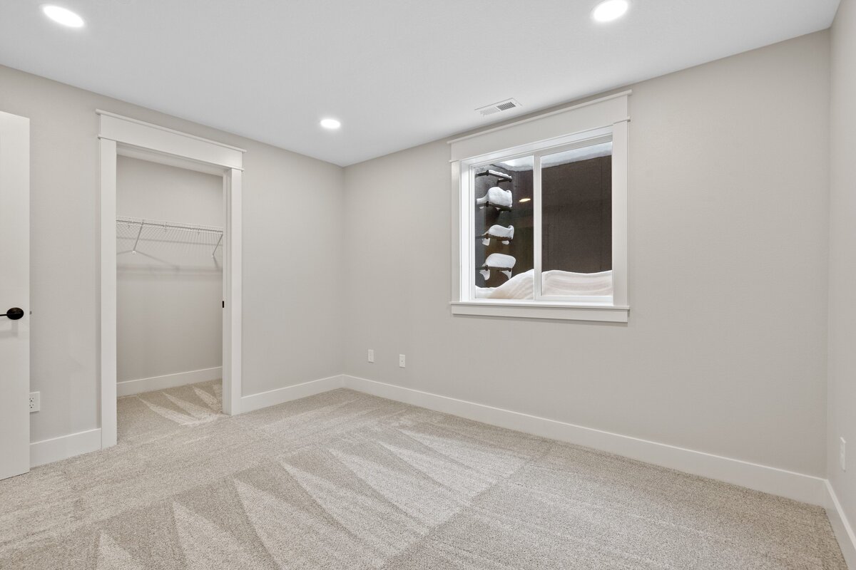 31-190 407 2nd St NW