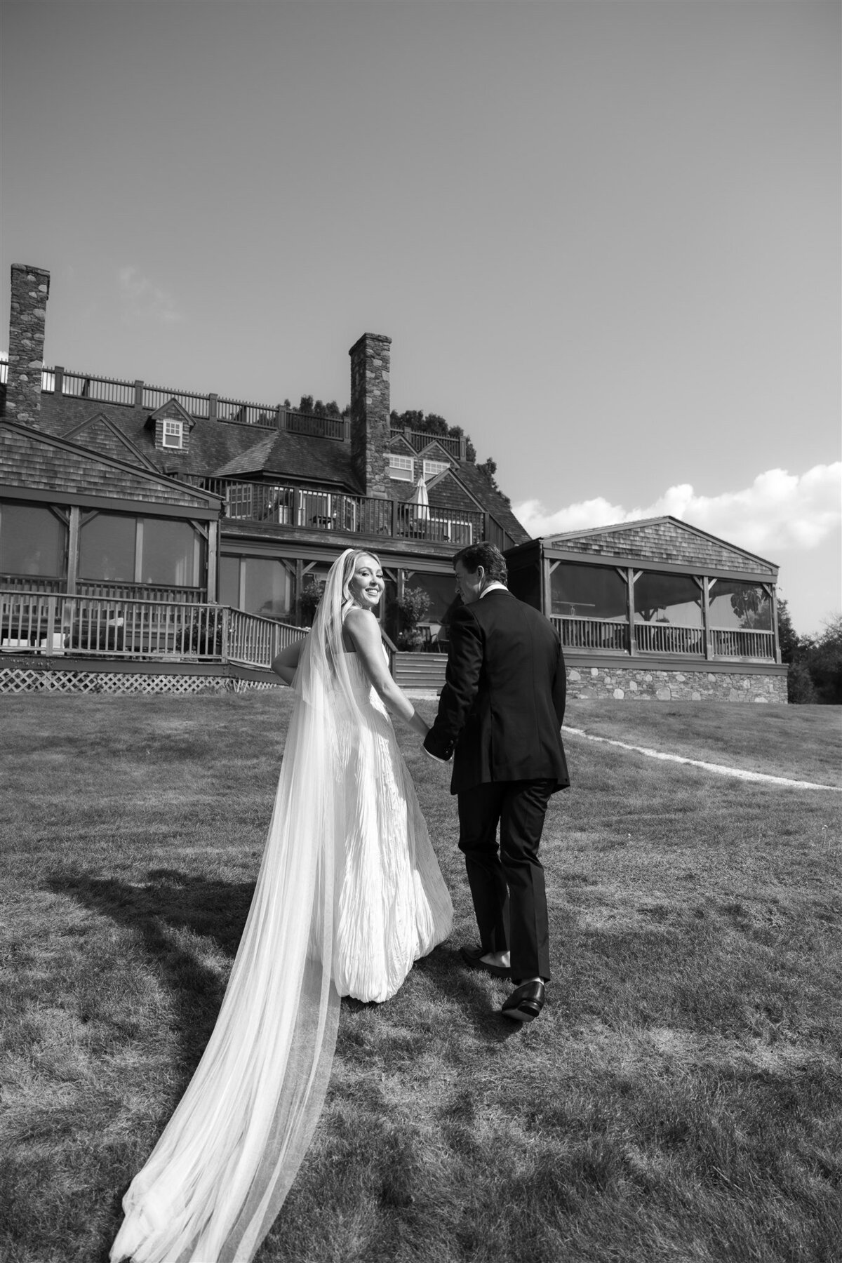 Caroline & Louis Wedding Previews-74