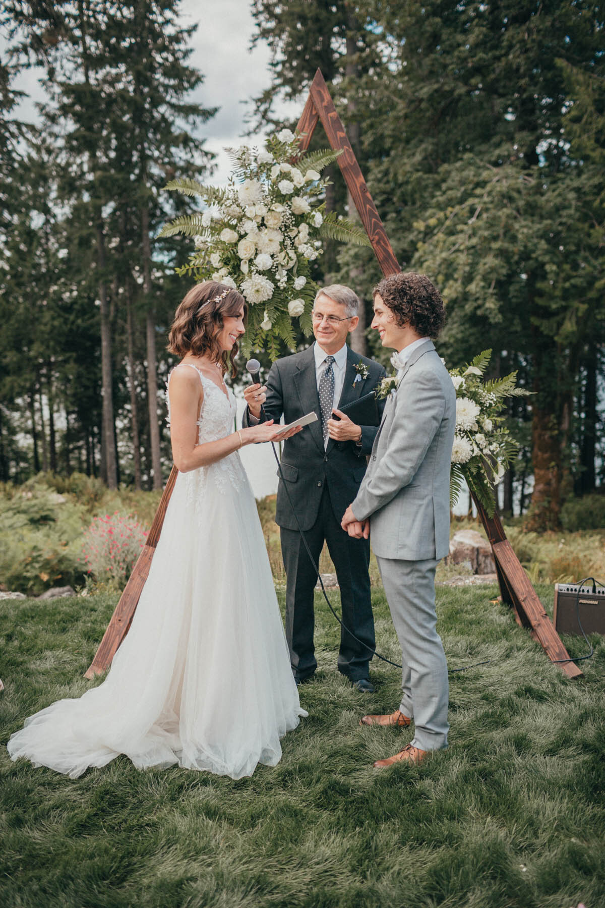moments-and-mountains-photo-film-olympia-famiy-photographer-lacey-tumwater-wedding-JI (852 of 67)