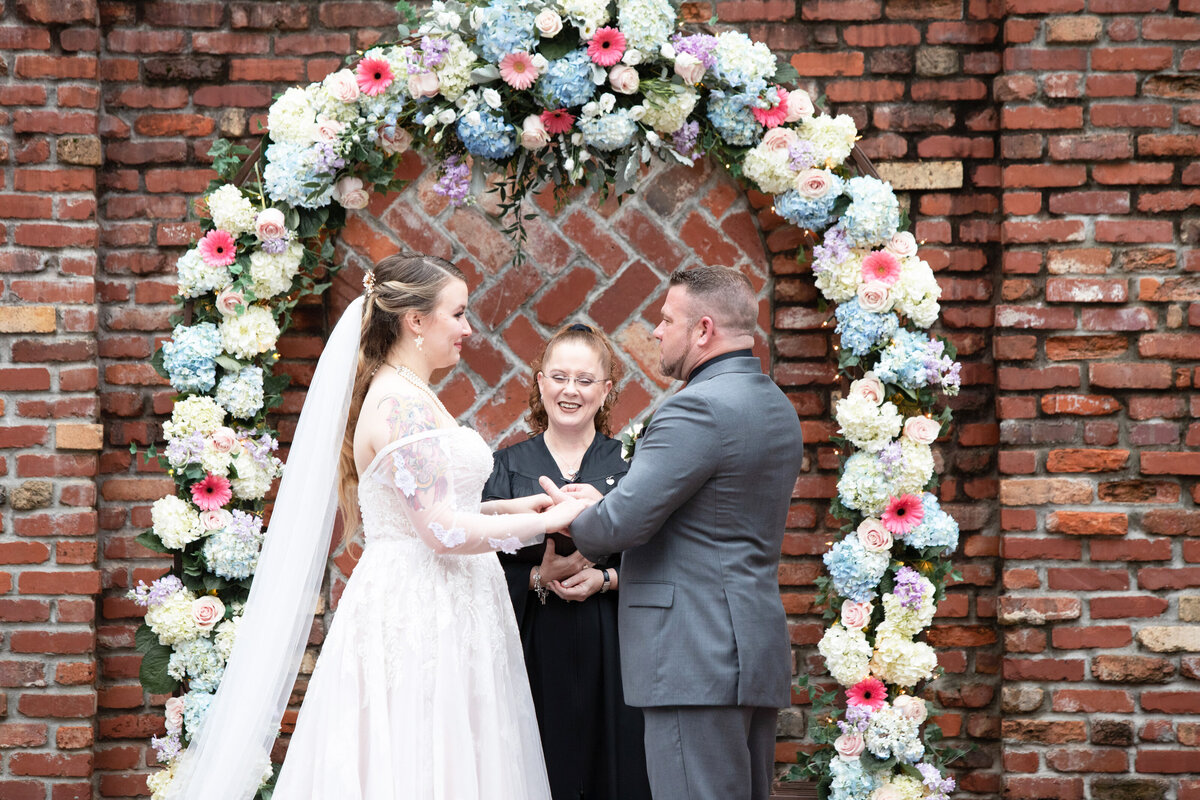 Atlanta-Wedding-Photographer-Carl-House-Bride-Groom-Exchange-Rings