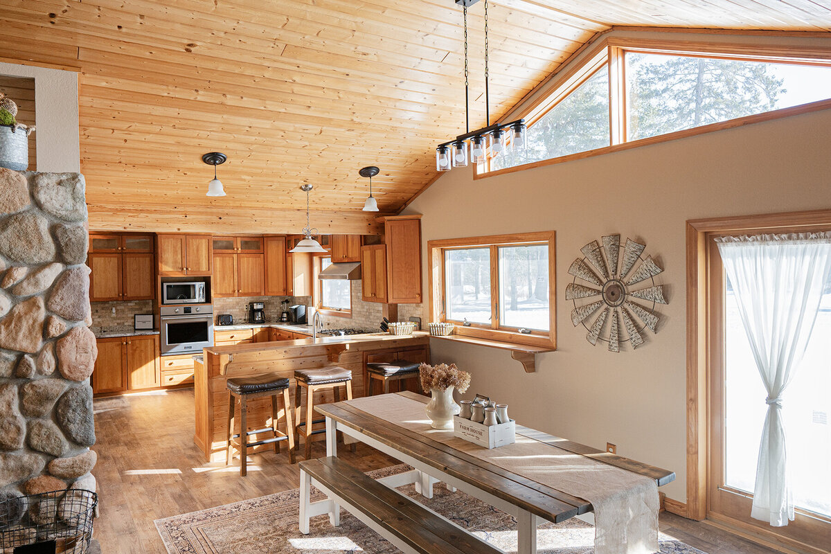 Dining and Kitchen 2