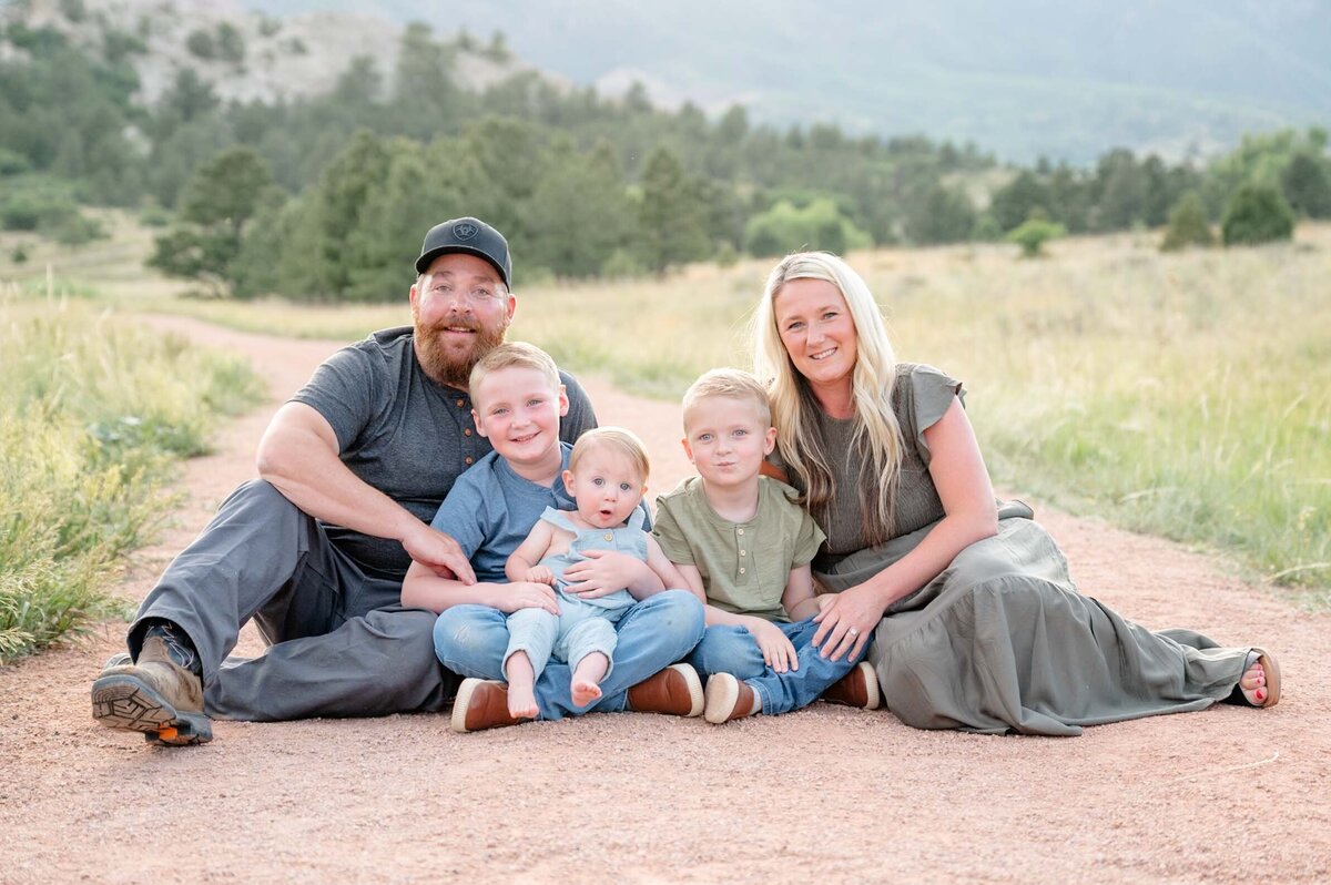CO-Colorado-Springs-Magnolia-and-Grace-Photography-Co-Family-Session-KellyE# (1)-43