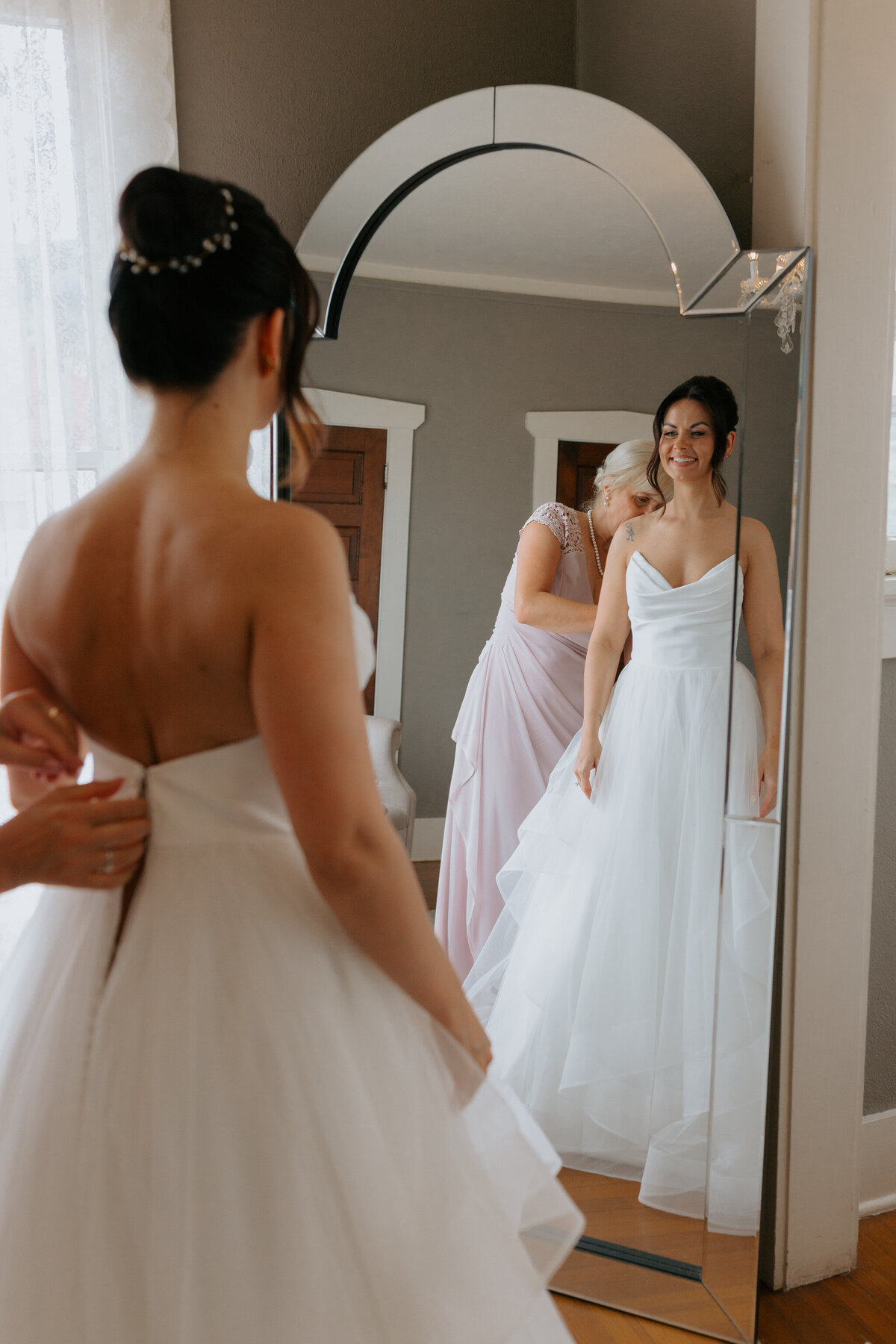 The Manor House Wedding A+J - Nicole Henshaw-14