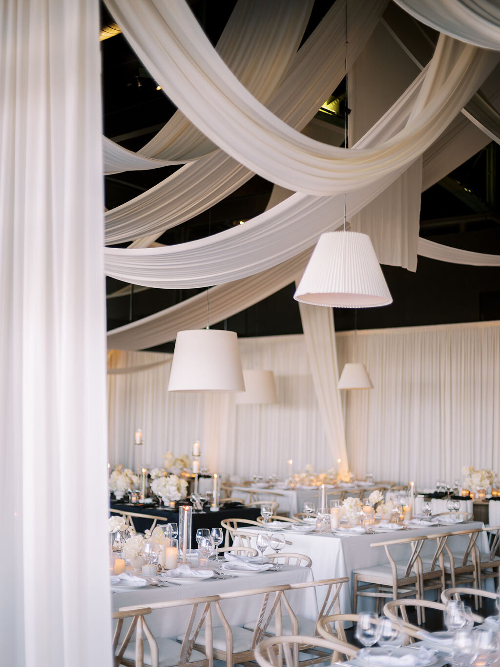 Theater On The Lake Modern Wedding_12