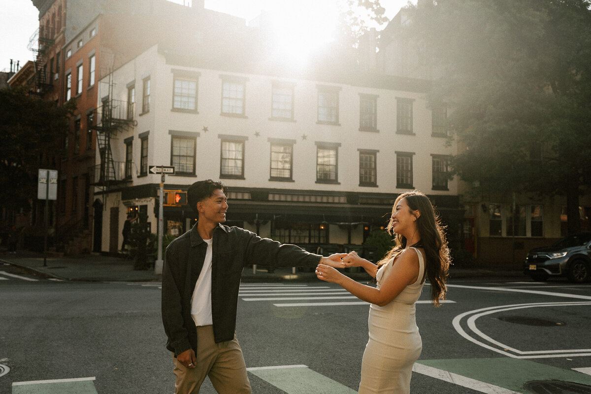 early-morning-romantic-engagement-photoshoot-west-village-11
