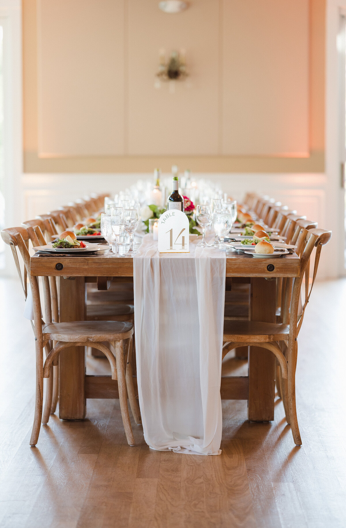 bear brook valley nj hot pink elegant wedding theme photos by suess moments photography