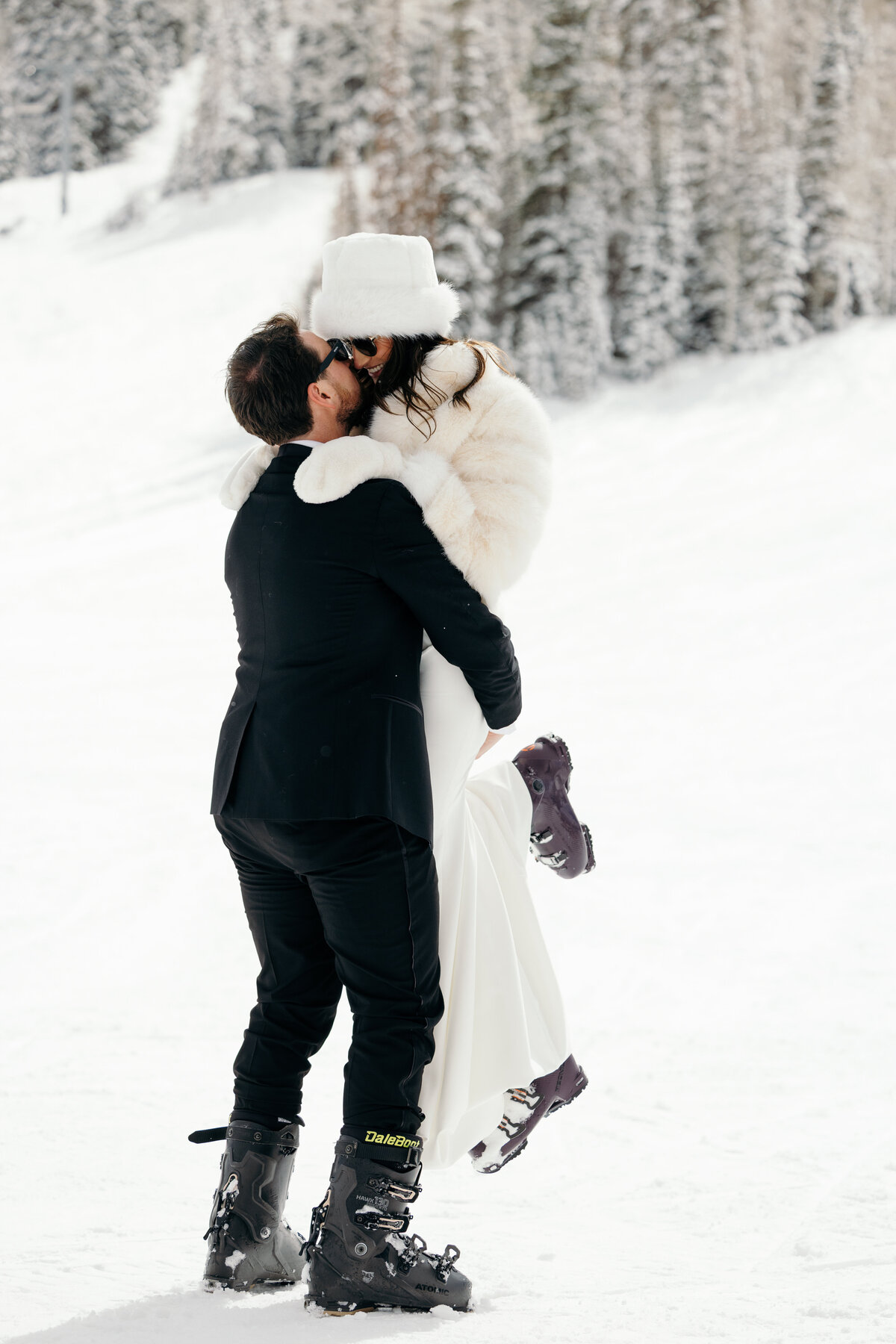 Kendra&Jackson_SkiWedding_SolitudeUtah_FlowEventGroup-1521