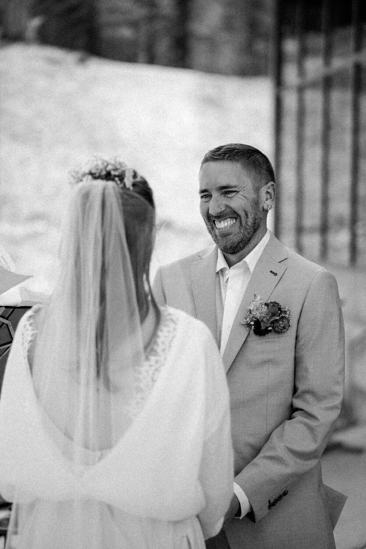 Chris-and-Marta-Lee-Canyon-Las-Vegas-Elopement-Wedding-Mt-Charleston-2