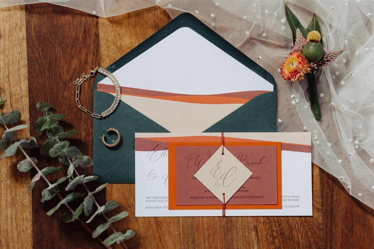 Red-earthy-wedding-invitations