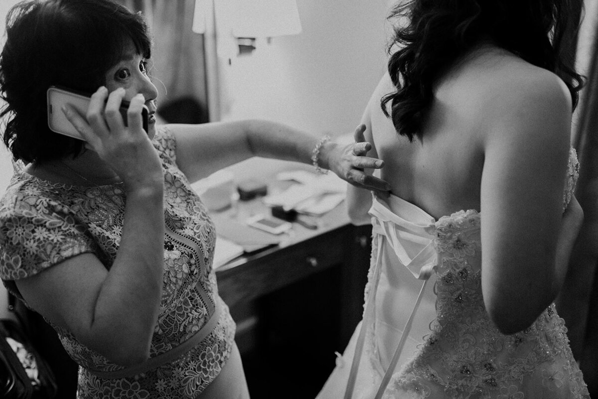 castle-leslie-documentary-wedding-photographer