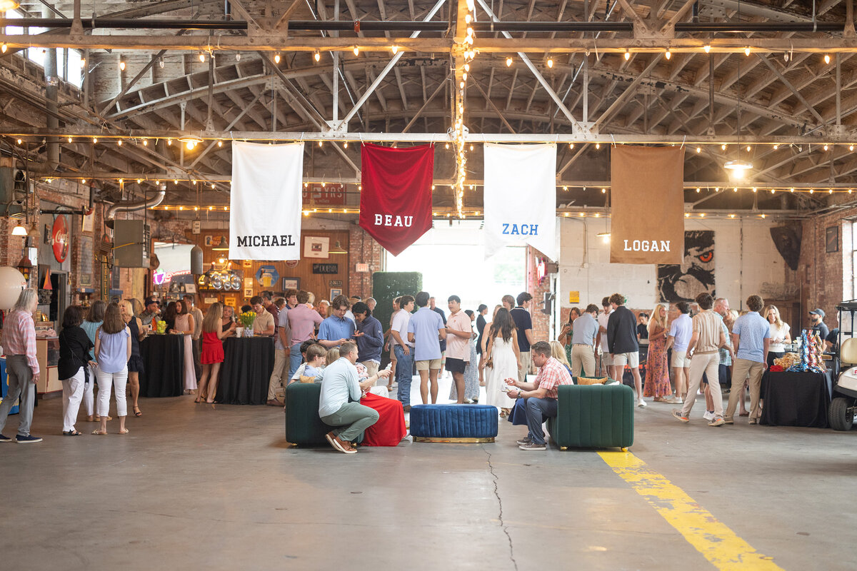 holland-hall-graduation-party-2025-banners