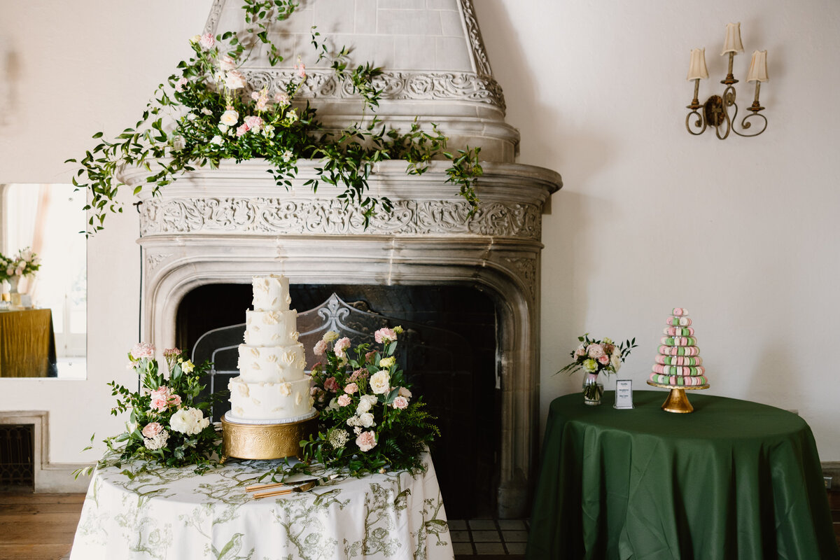 claymanwed-7075