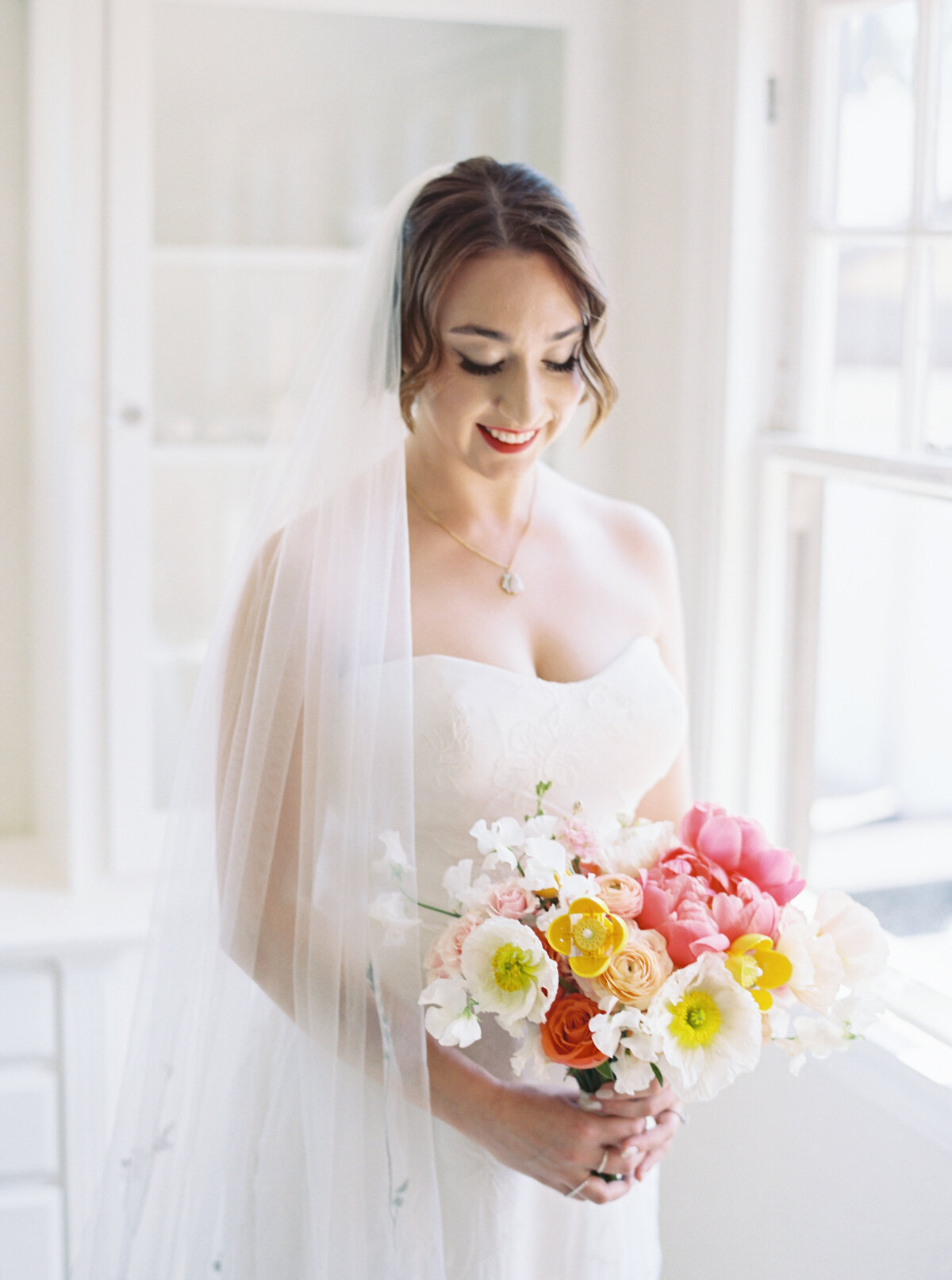 1-DavanaandWill-Married-AshBaumgartner-GettingReady-114