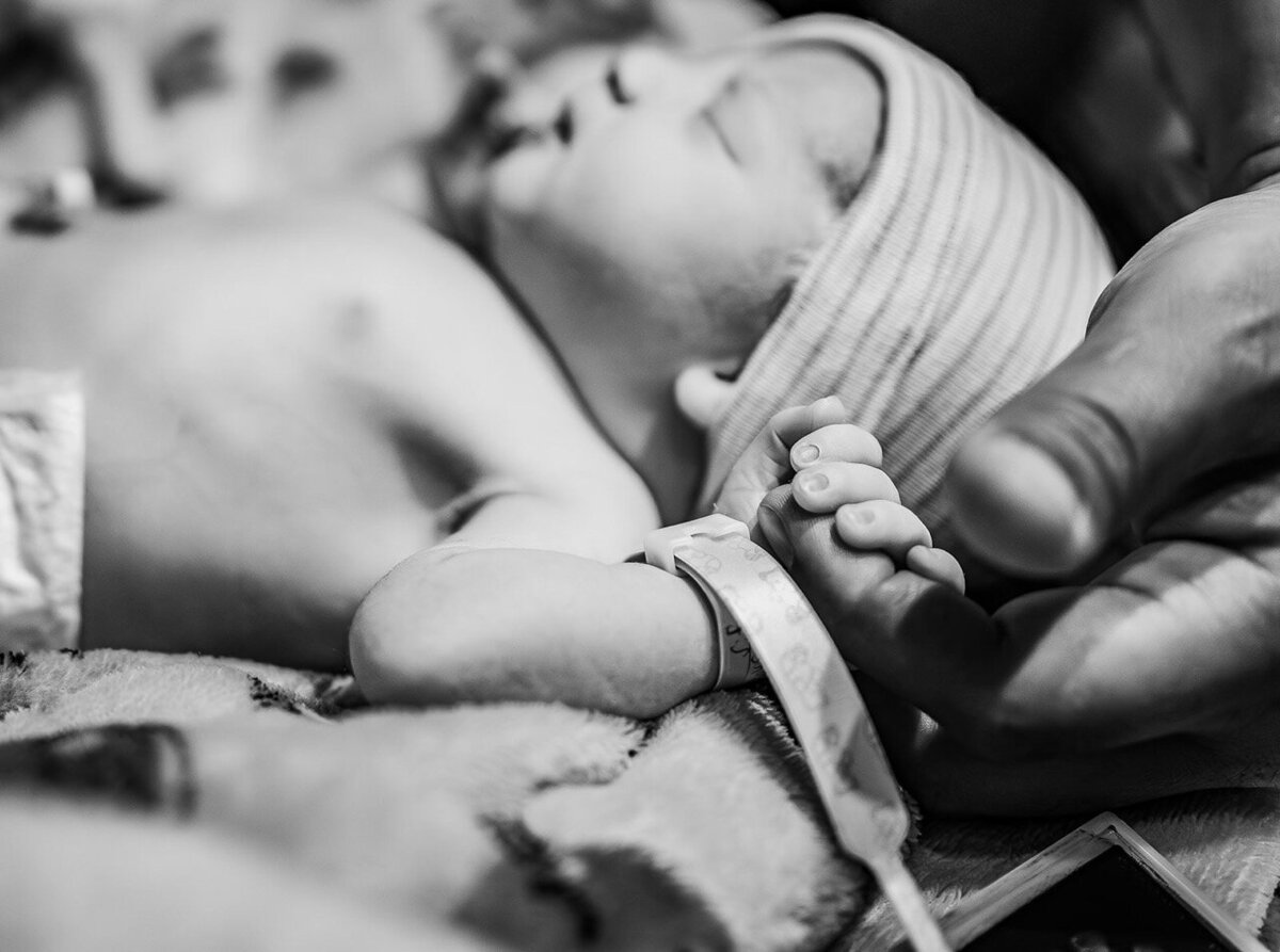DownsFamilyBirth-231 Large