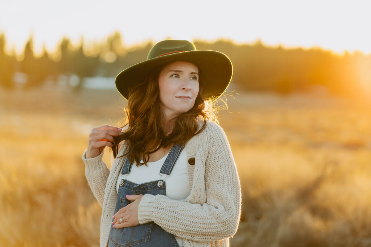 Lake Tahoe-Maternity-Photographer-16