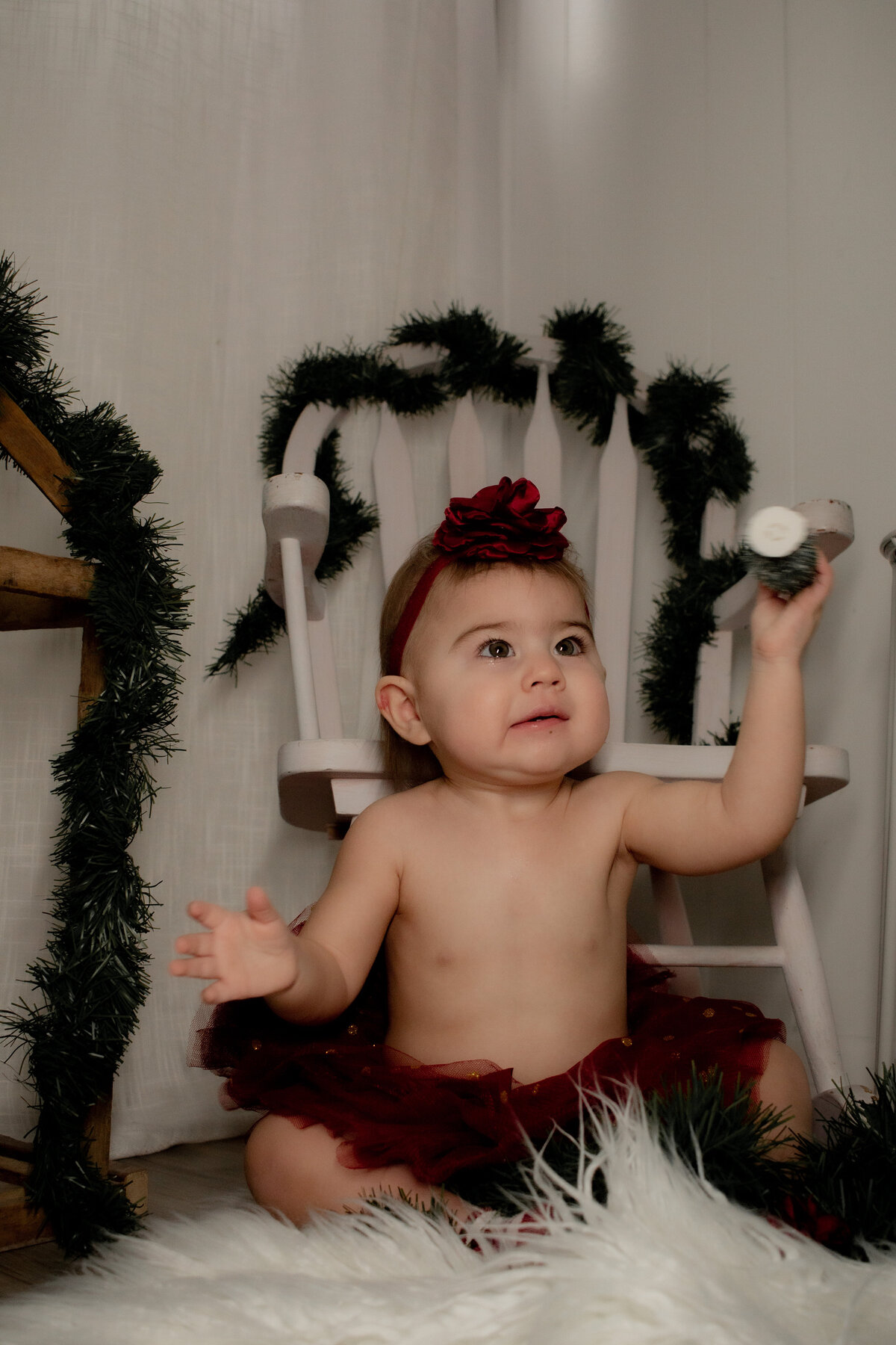 1 Year Christmas Photography - Abby-01