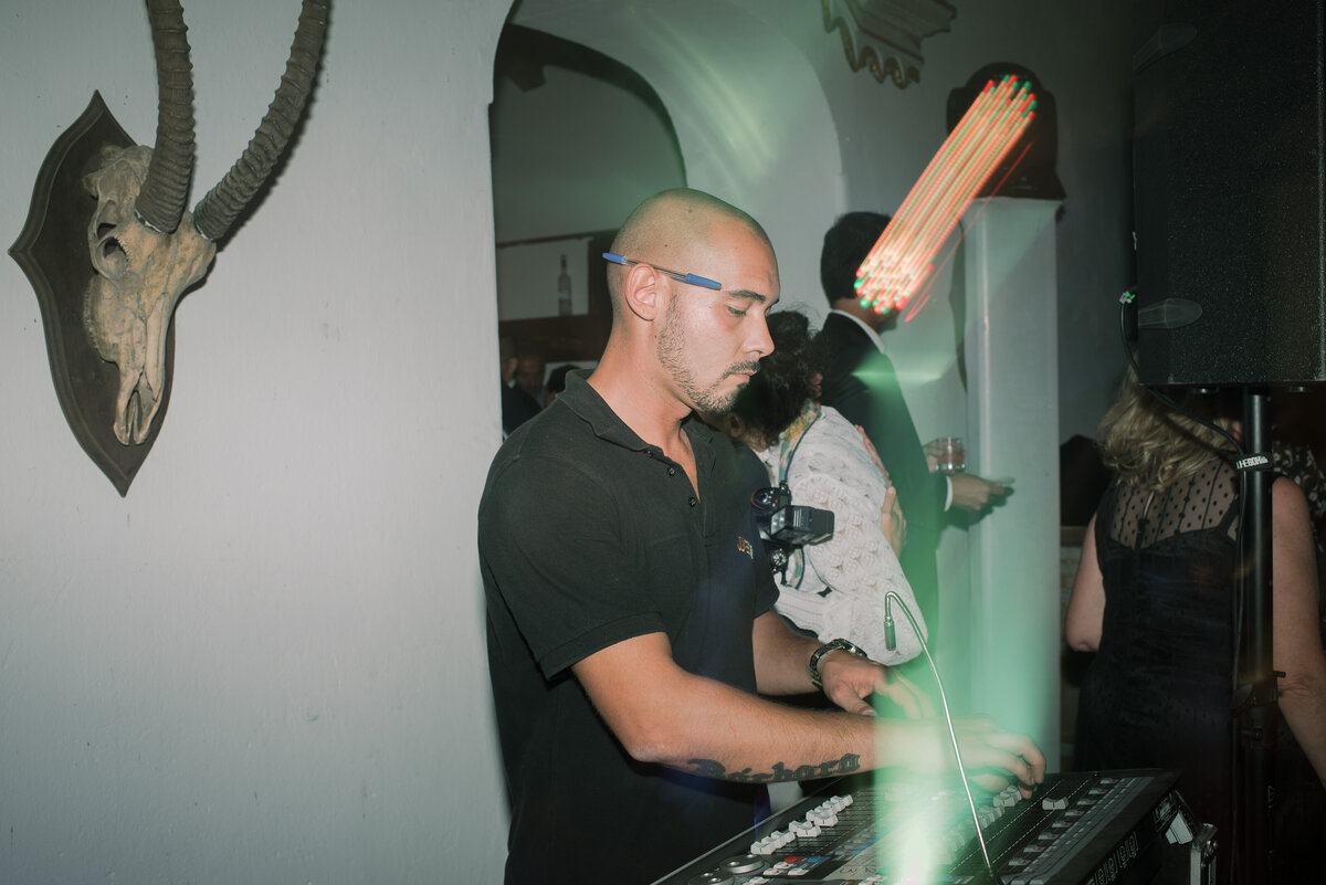 Les Anagnou_wed_31082019_Stephanie_Garrett_987