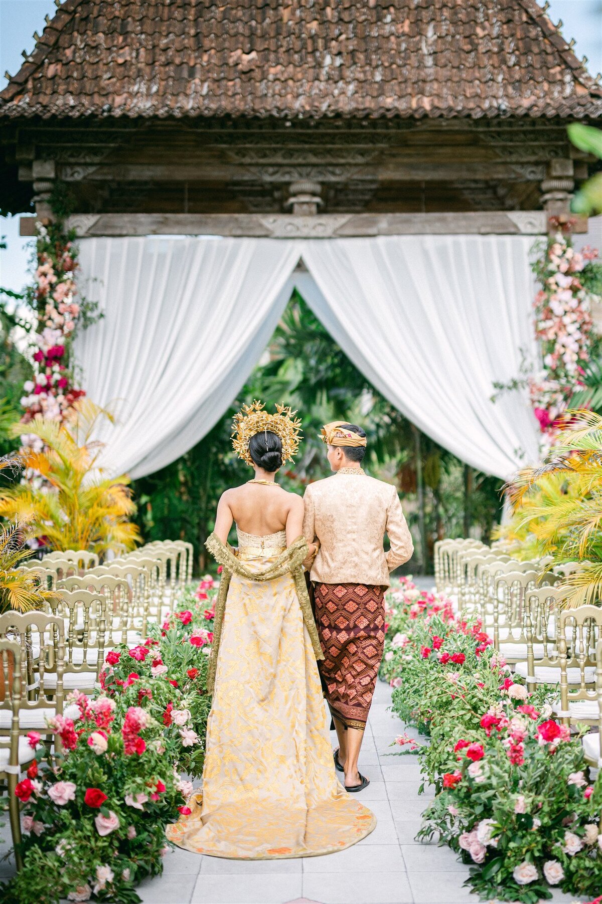 studio-dukesa-amy-huang-fine-art-destination-wedding-film-photography-showit-design-partner-57