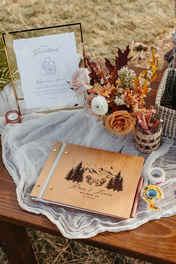 Personalized guestbook on welcome table