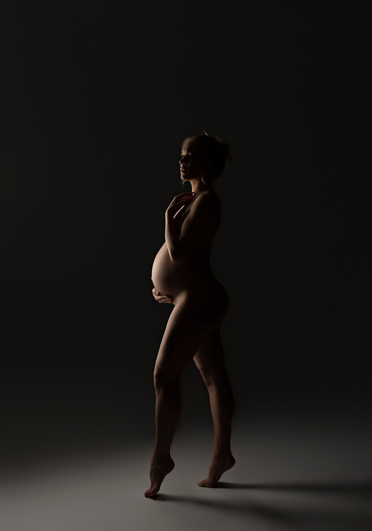 Moder maternity photoshoot Austin Texas