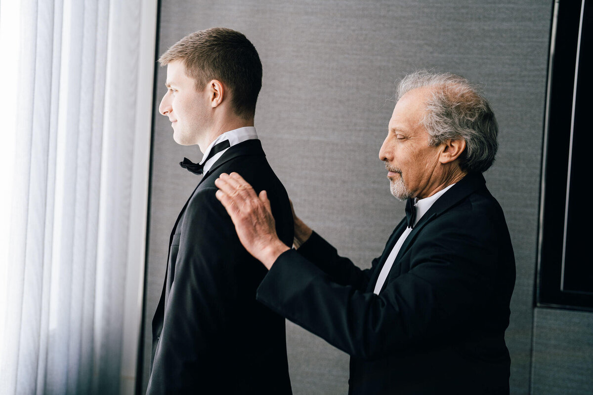 getting-ready-at-riverpark-nyc-107