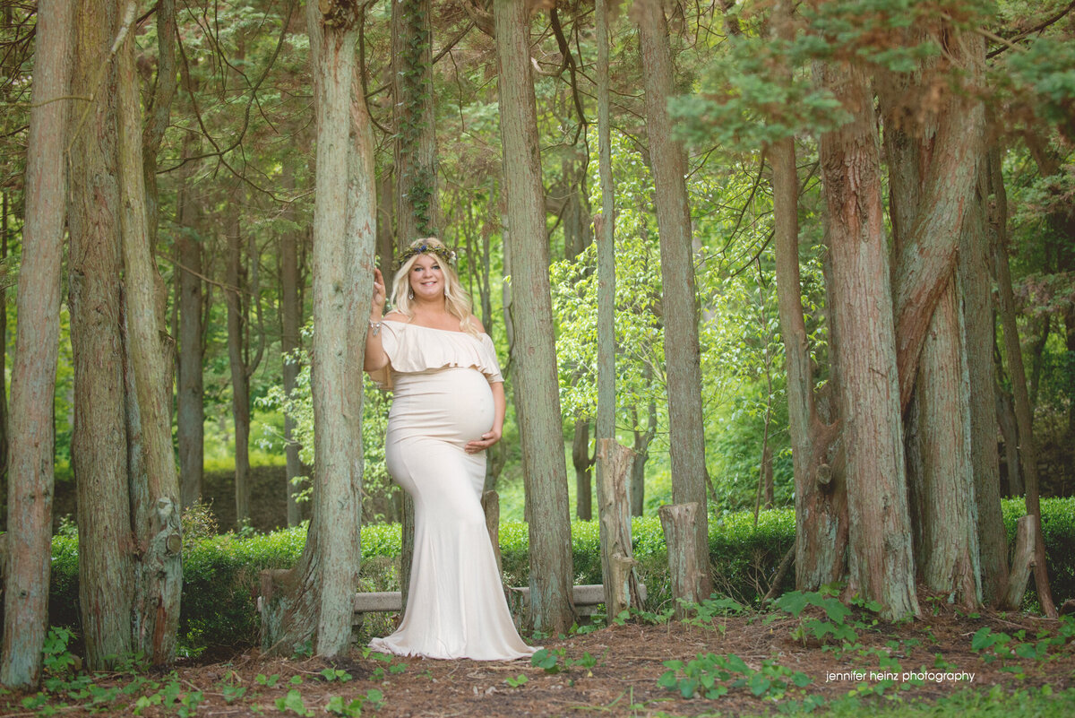chester-county-maternity-forest