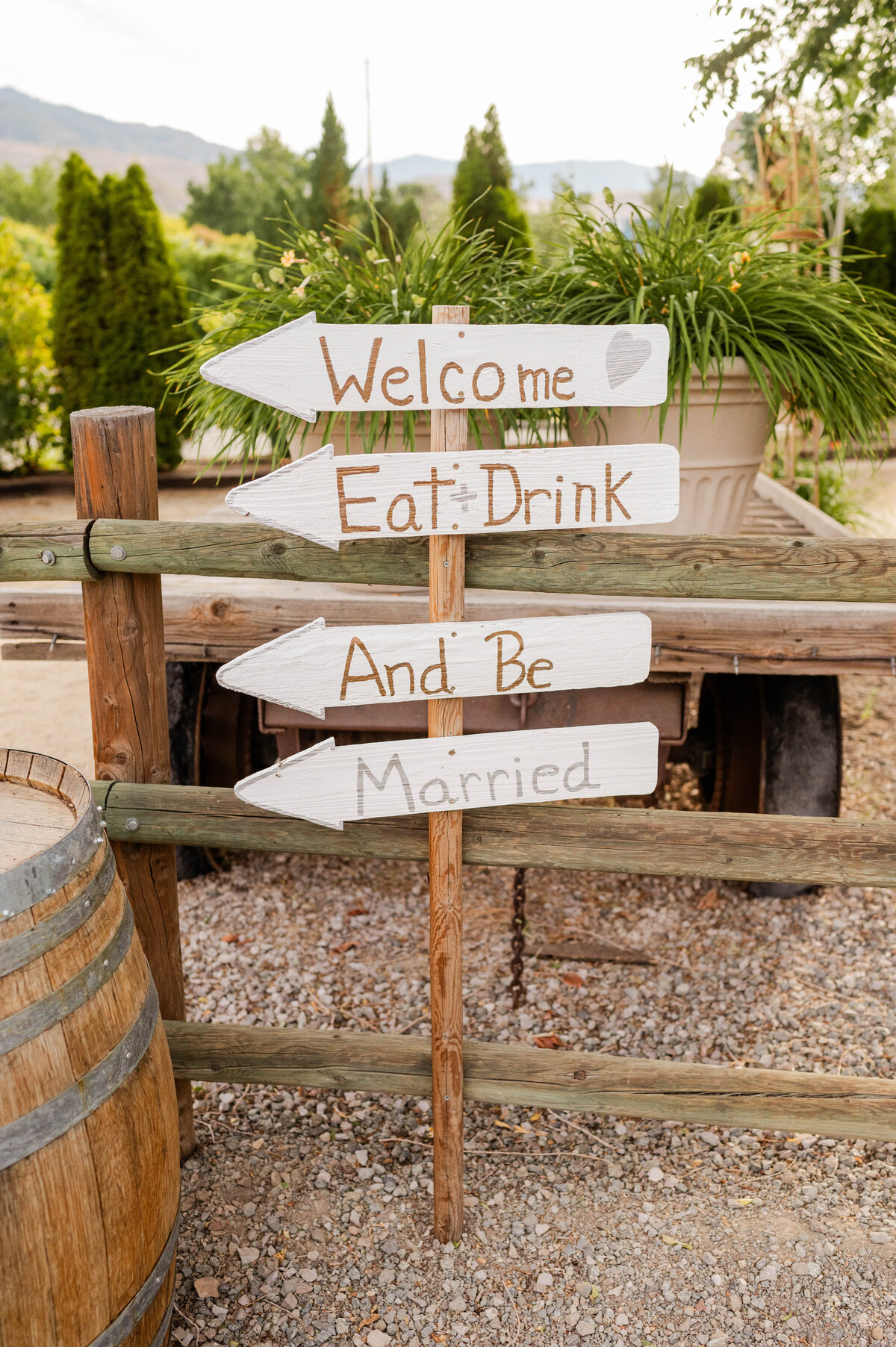 Lake Tahoe wedding photographer, wedding photos Lavender Ridge, best wedding photography Reno