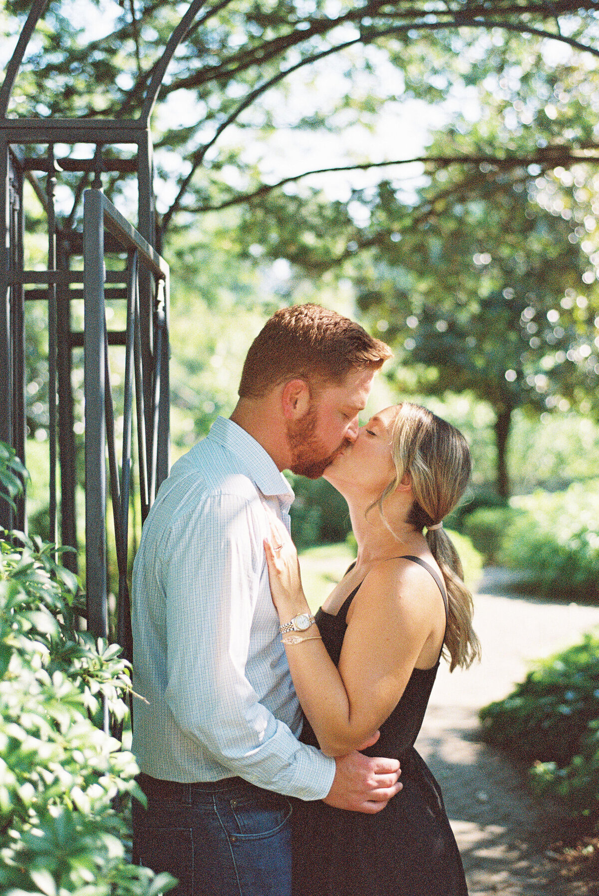 Lisa-Blanche-Photography-Lauren&Connor-FILM-31