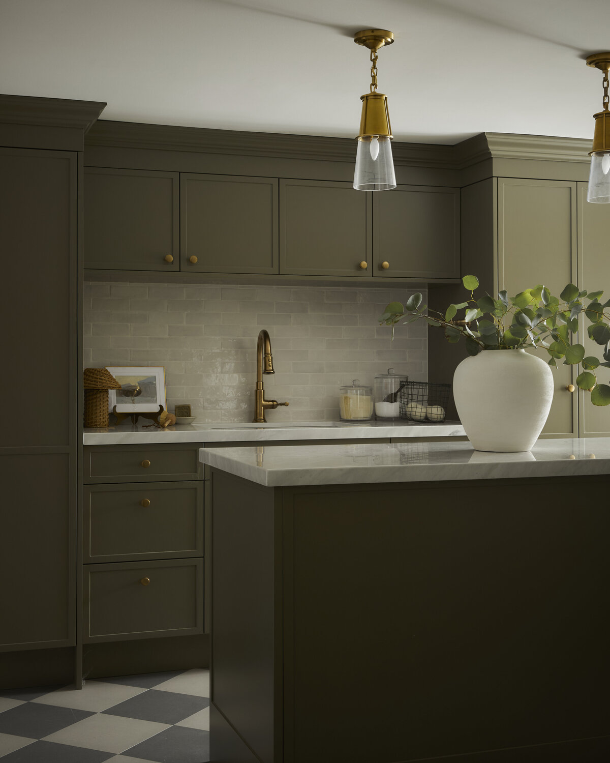 toronto-interior-designer-project-laundry-room-staci-edwards.