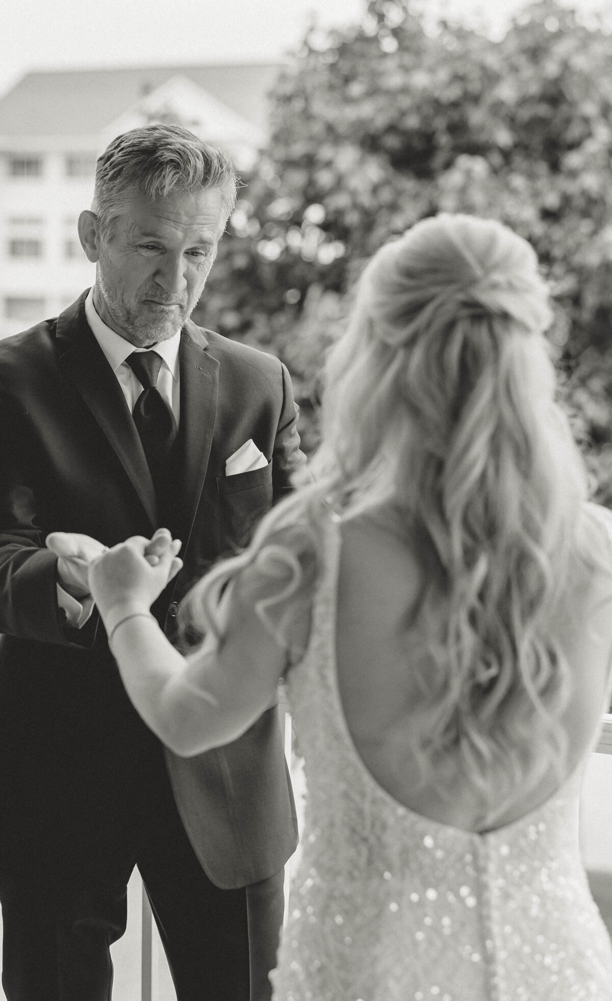 16-A&J - Wedding - Castle Farms - Michigan Wedding Photographer