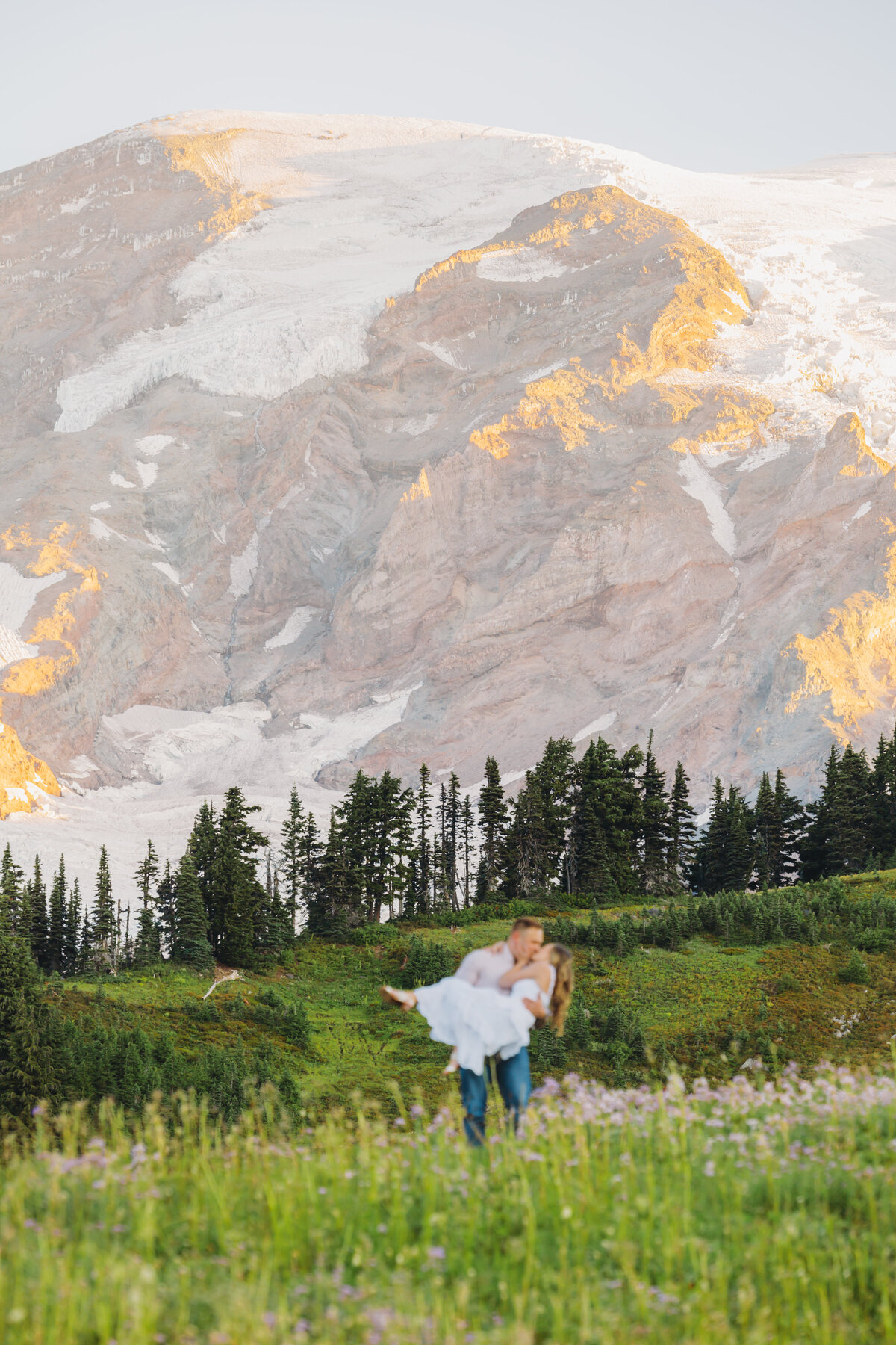 Autumn + Collin's Mt Rainier Shoot11