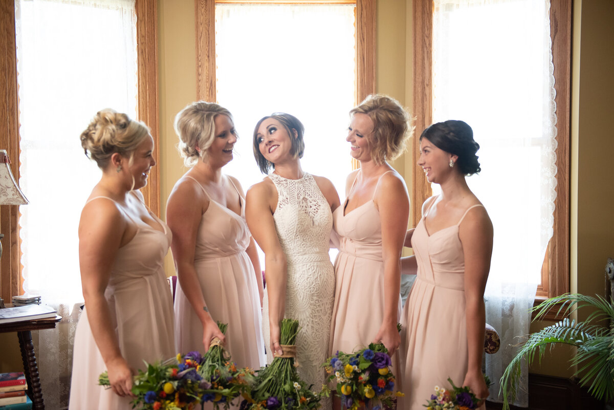 Wedding Photography Nicole Hollenkamp St Cloud MN Central MN