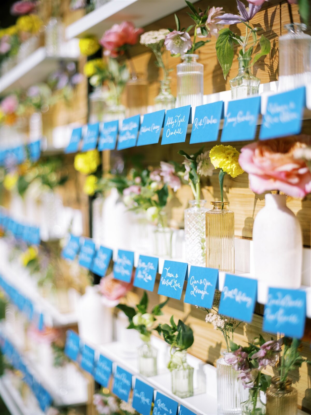 Colorado-wedding-planner-ranch-wedding-escort-card-wall