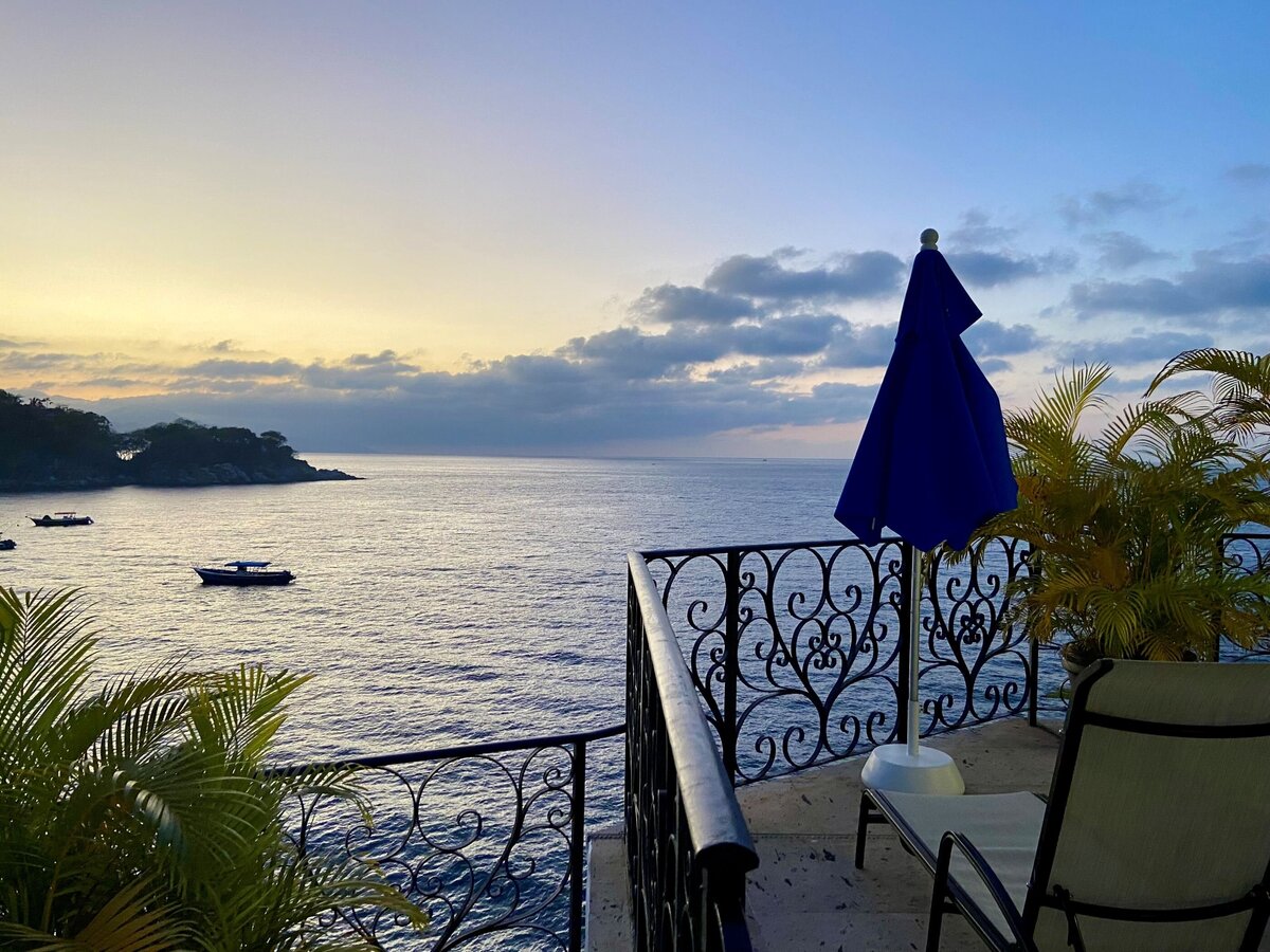 La Jolla De Mismaloya Terrace view 3
