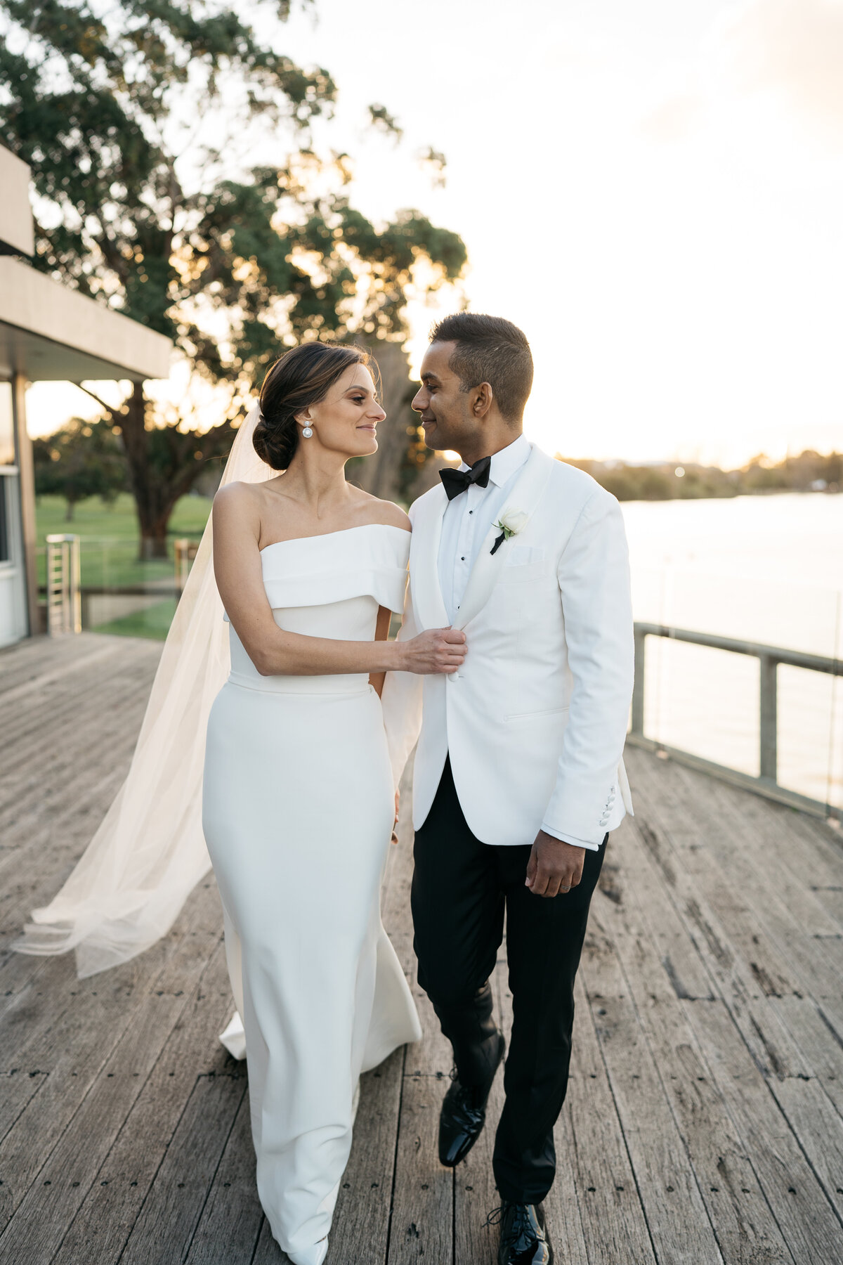 Courtney Laura Photography_ The Carousel Albert Park_ Melbourne City Wedding Photographer_ Viji and Lana-738