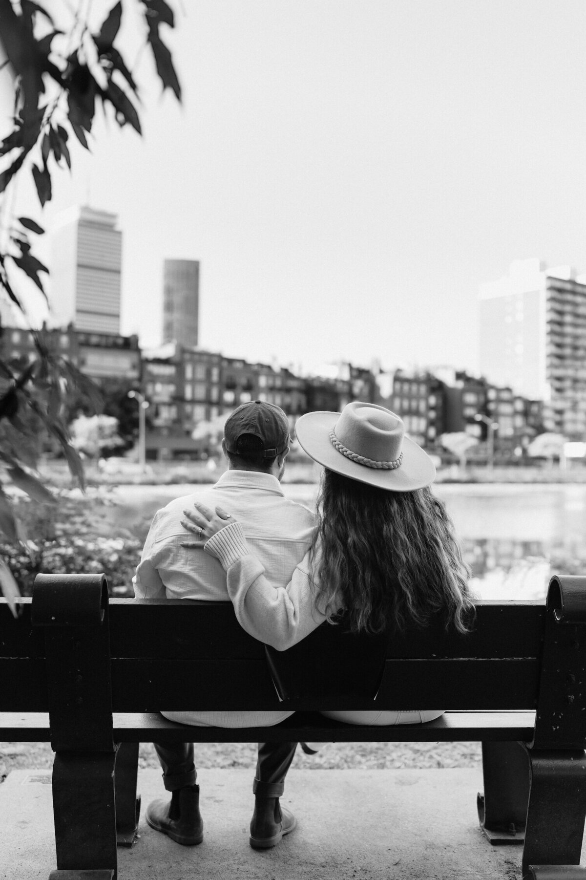 beacon-hill-engagement-session-fenway-engagement-session-carlystorro-10