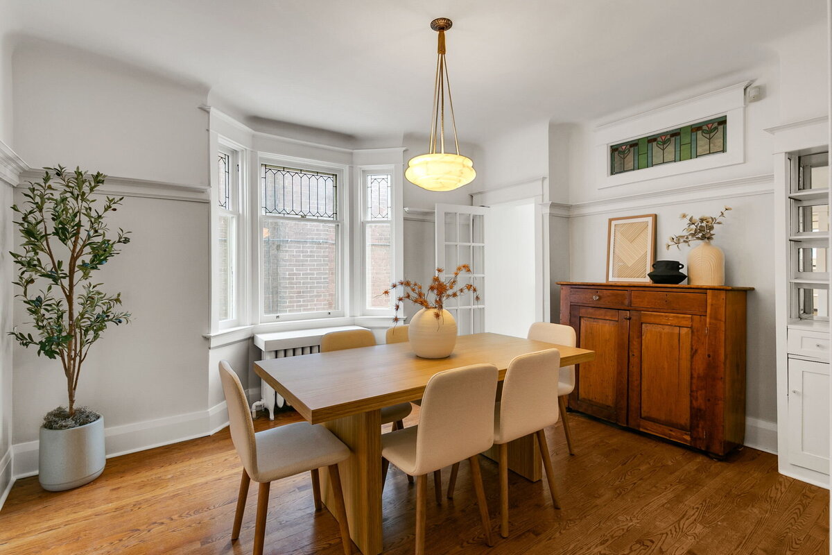 13-web-or-mls-12_002_Dining Room