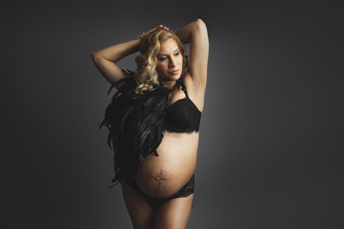 maternity photographer Holland TX