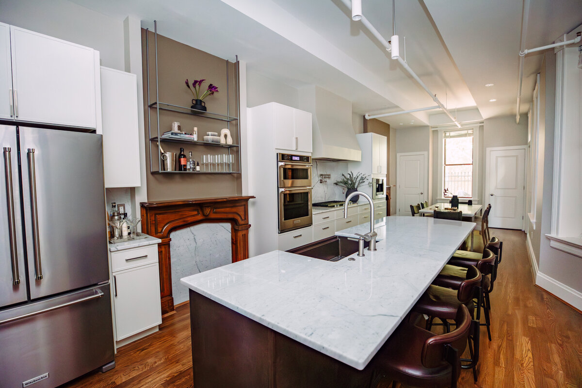 large-kitchen-island-luxury-design