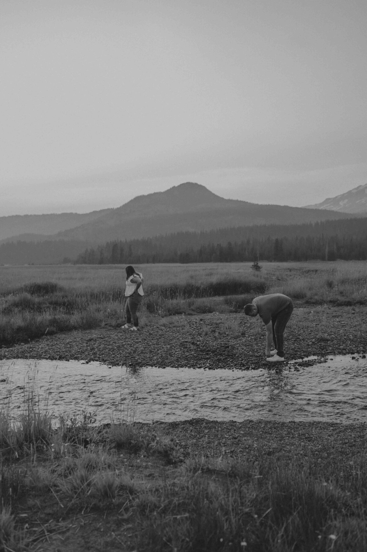 Bend-Engagement-Photos-2