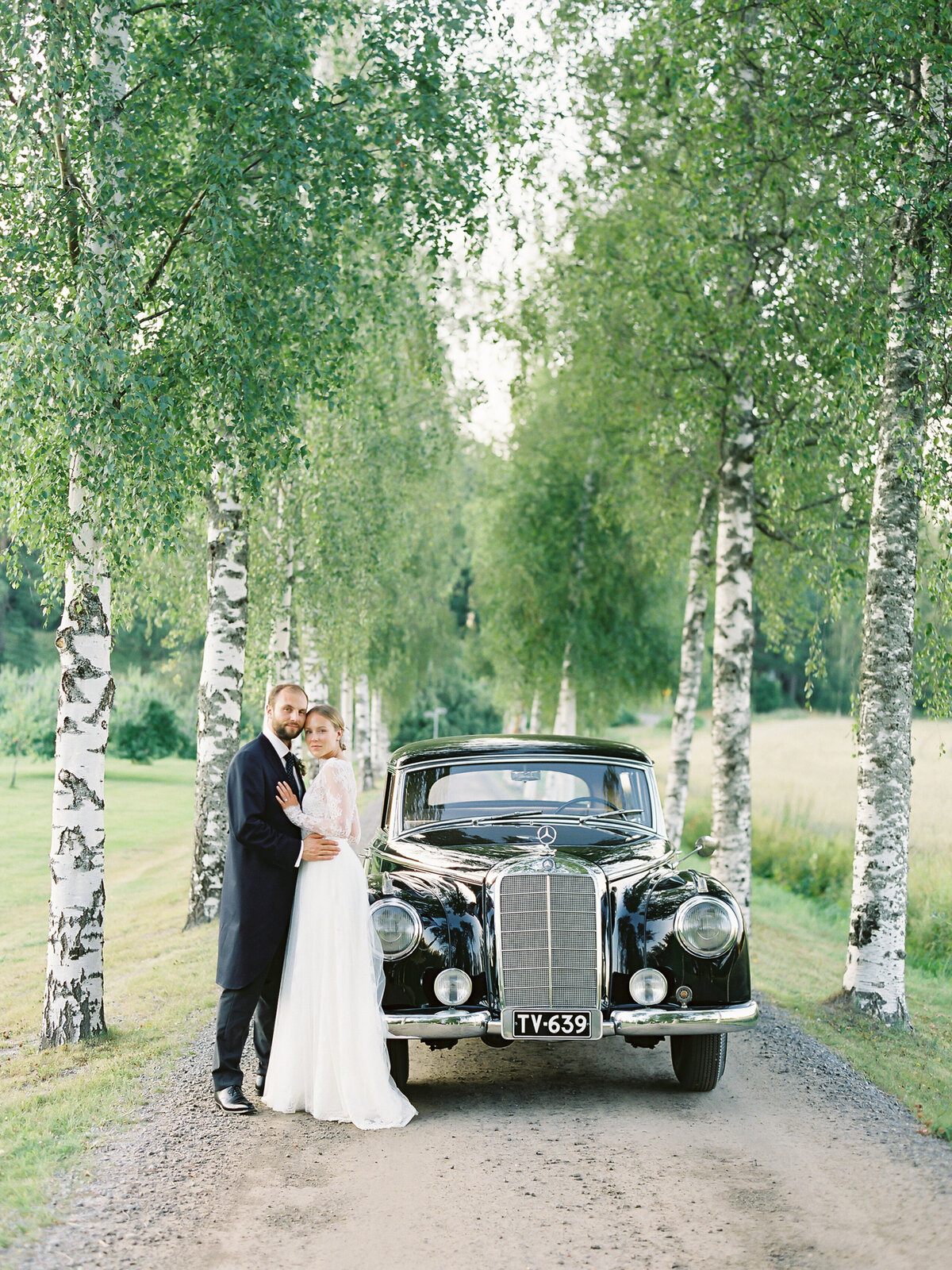 Vicki_Grafton_Photography-Finland_Wedding-Destination Luxury Fine Art Film Photographer Bride Martha Stewart172