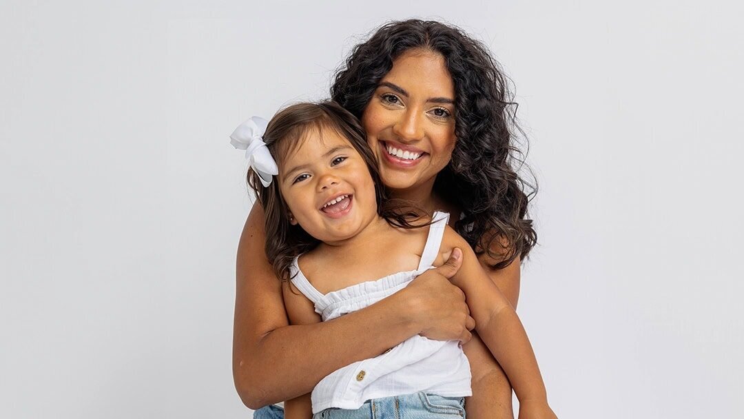 4-russ-bratcher-photography-family-pictures-with-mom-mothers-day-minis