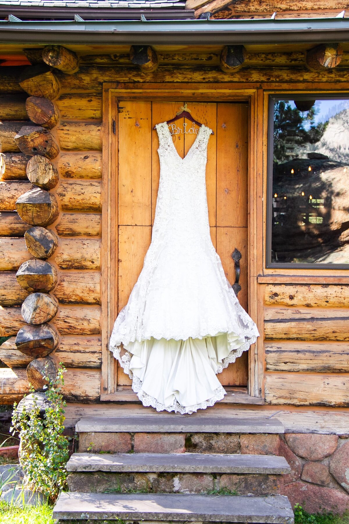 wedding-dress-log-cabin