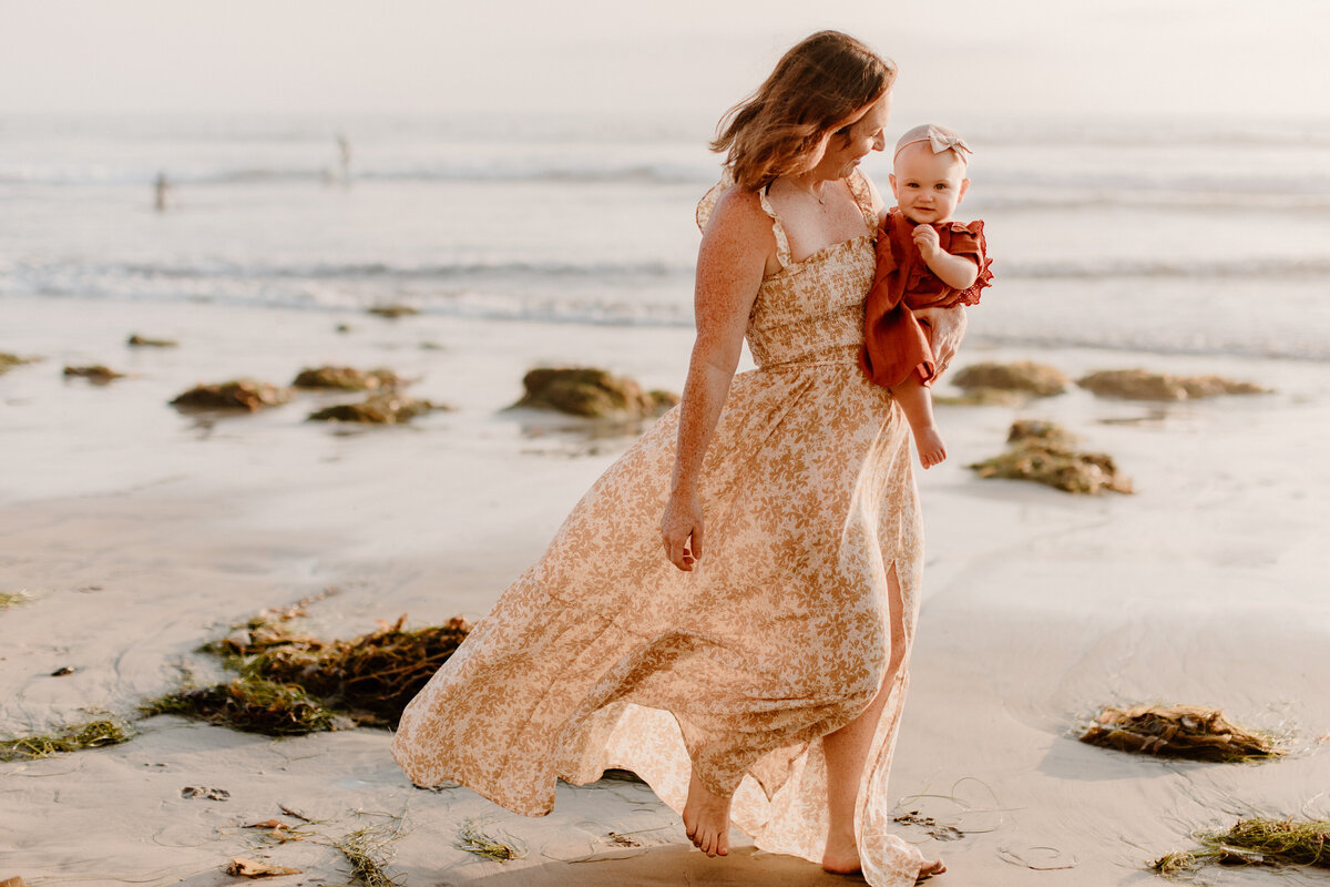 Pacific-Beach-Golden-Hour-Beach-Family-Session-22
