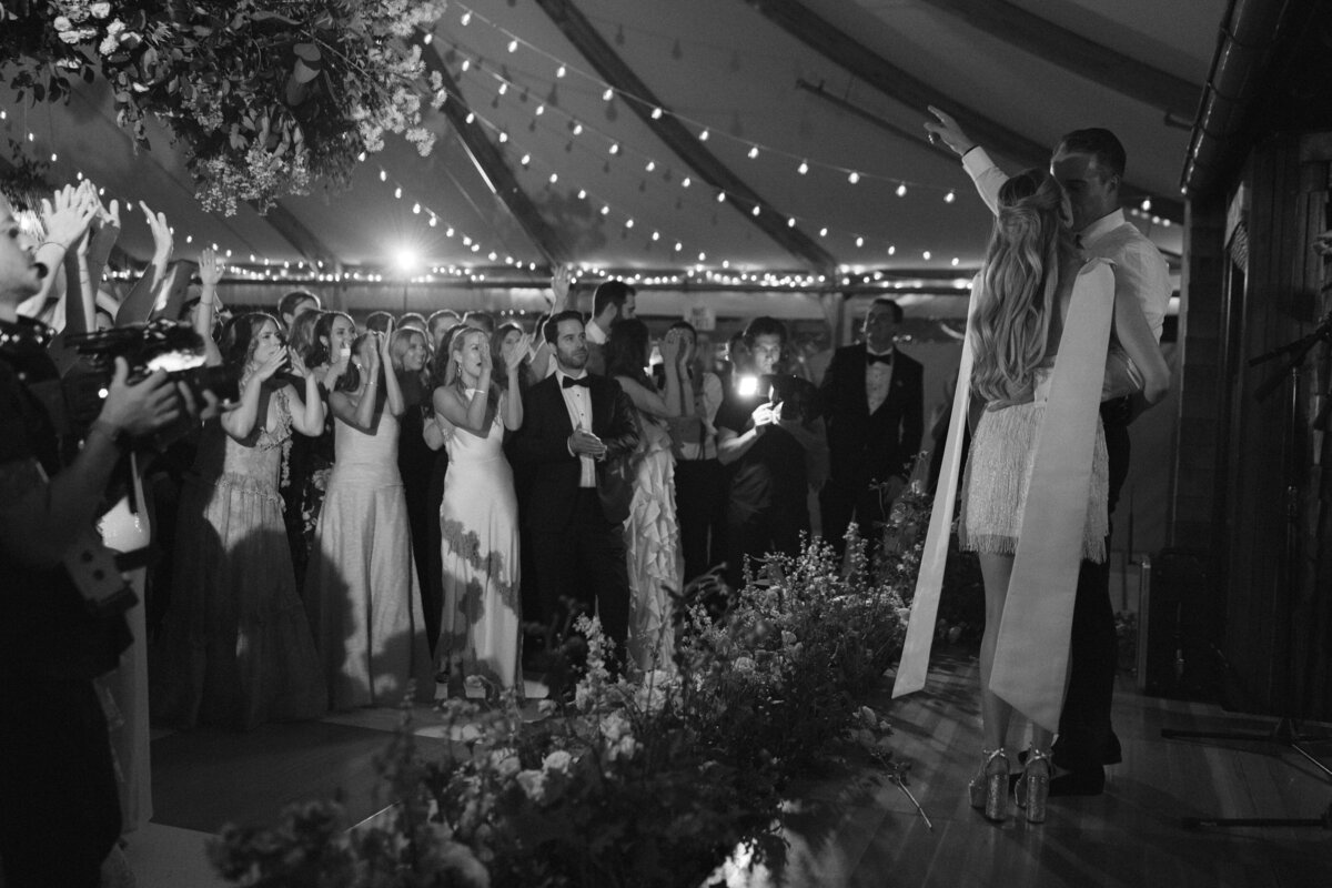 250830JENMAT_adv0299