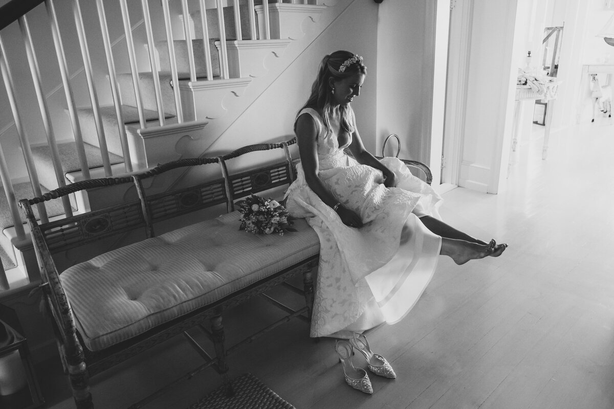 Nantucket Wedding Photographer Katie Kaizer Photography Journalistic Wedding Engagement Photography  WeddingPortfolio_030_KatieKaizerPhotography
