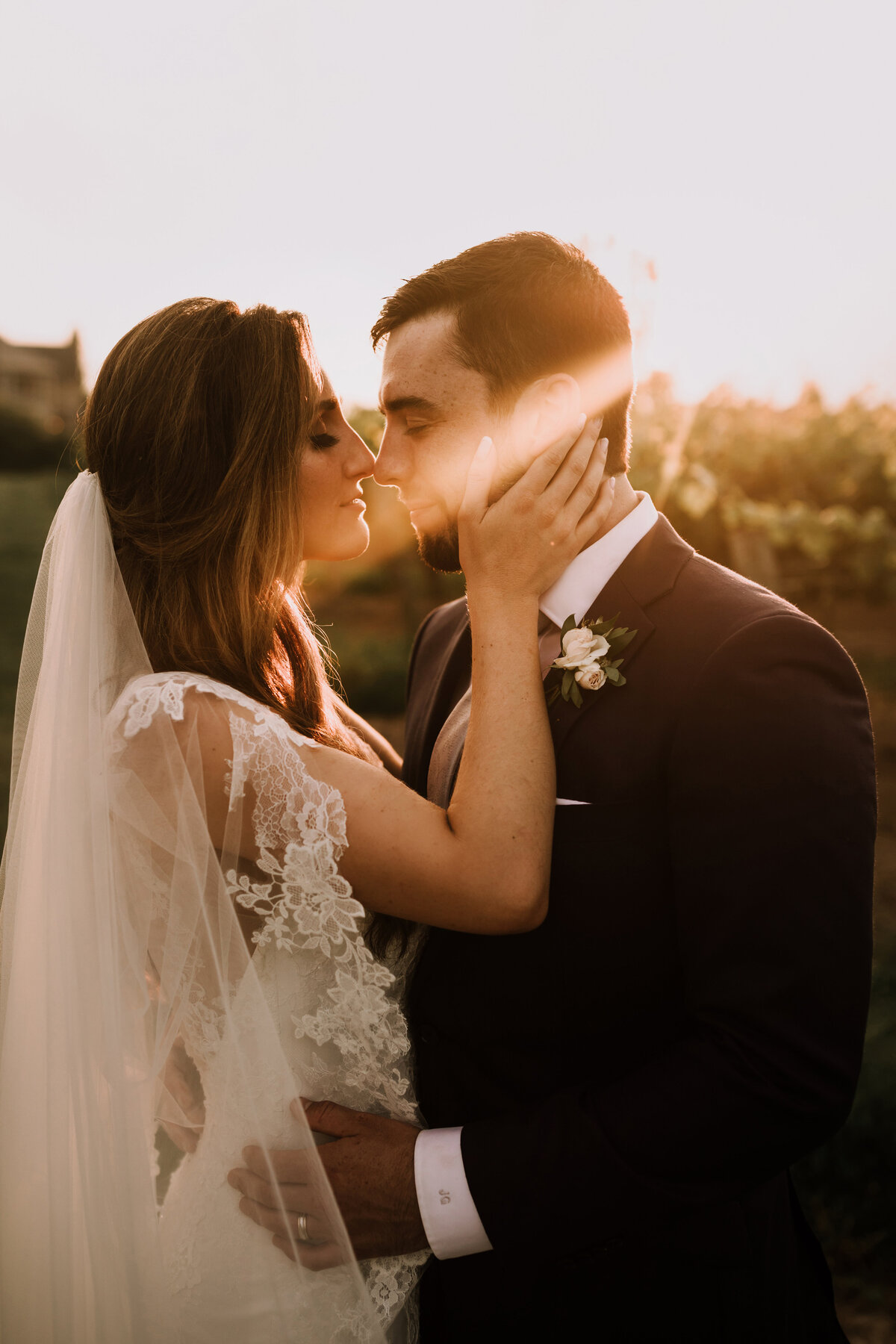 ally-nicholas-photography-wedding-engagement-family-brand-1