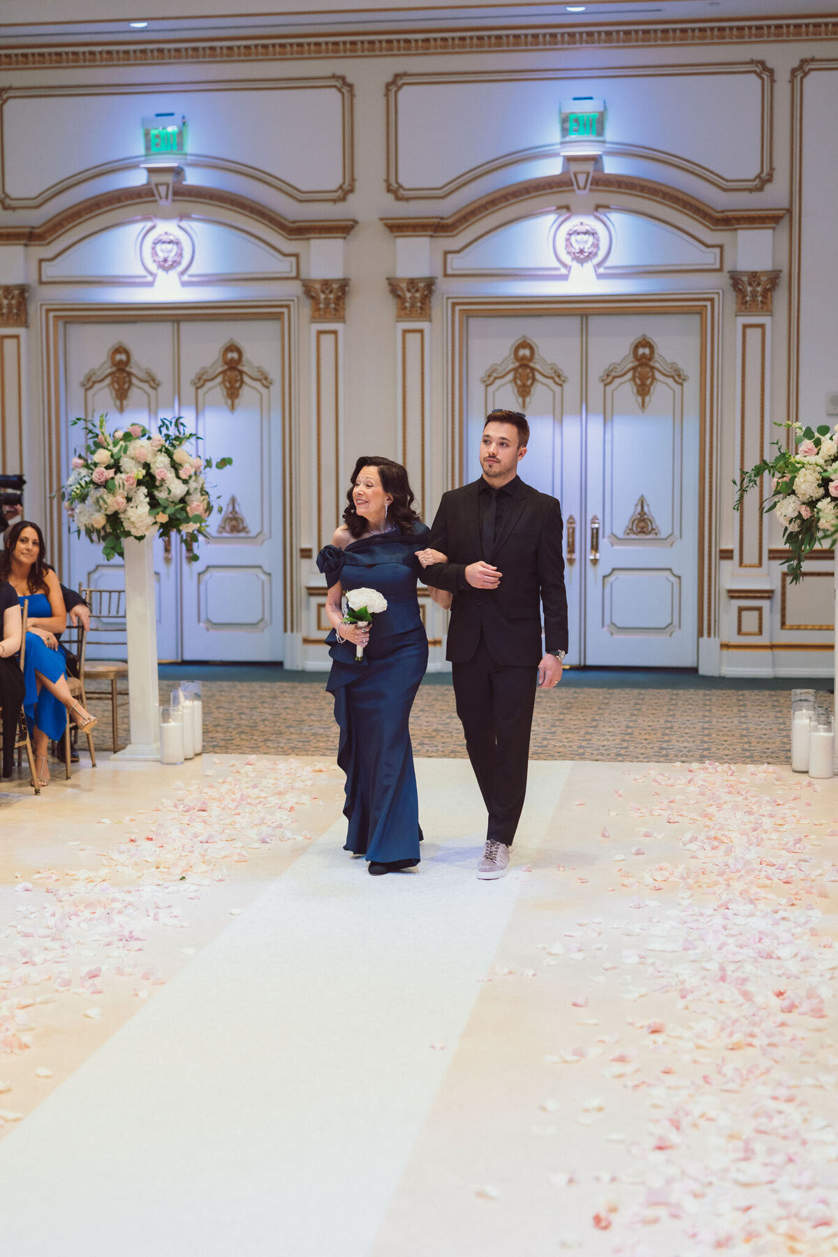 250613-Laura&Alex-Wedding-TheLegacyCastle-PomptonPlains-NJ-Previews-Web-151